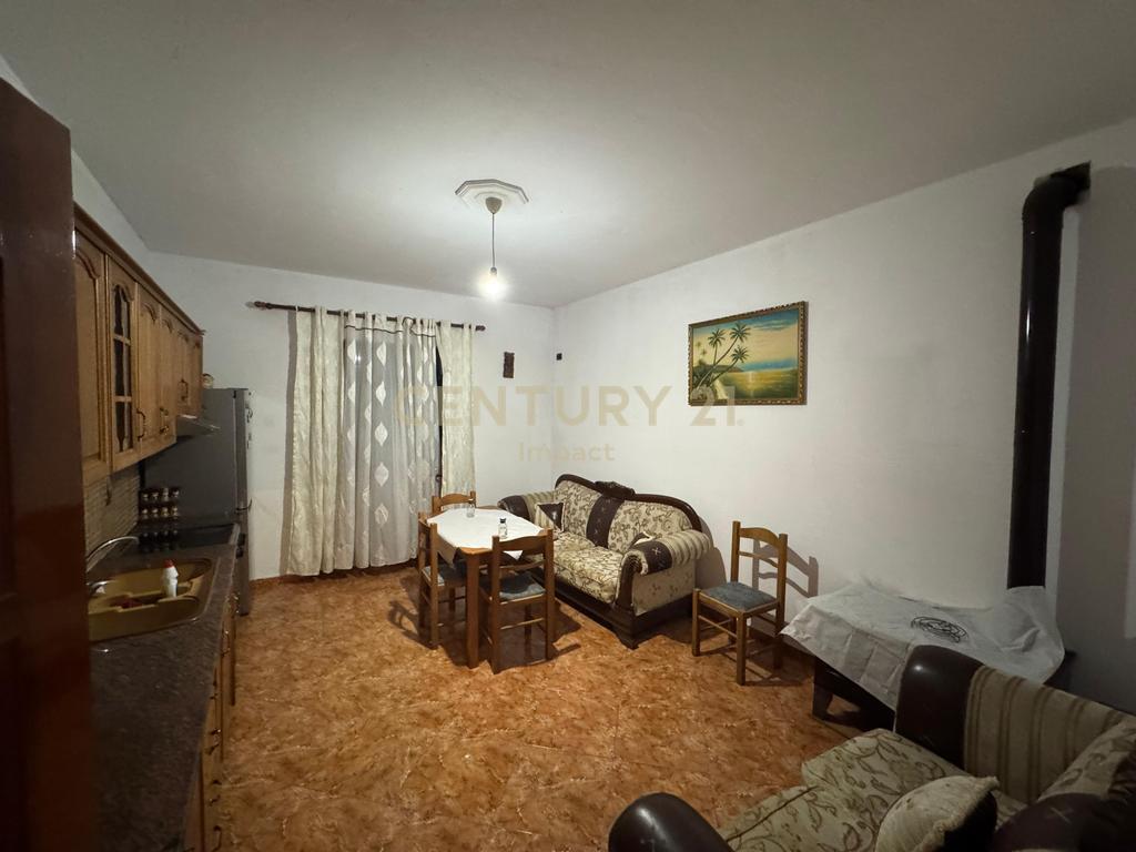 Apartament 2+1 Me ambjent gatimi të veçuar për qira Tek Bulevardi i Ri Tiranë - 450€!