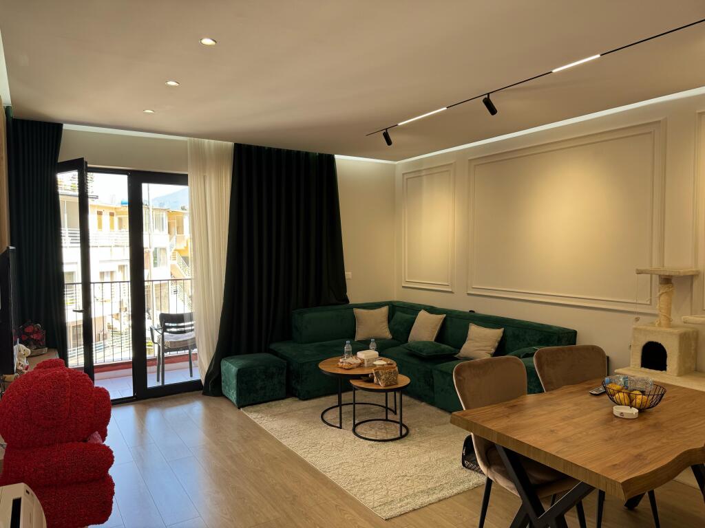 Shitet apartament 2+1+2 me post parkimi (me çmim ekstra) – Fillimi i Kodres se Diellit 1