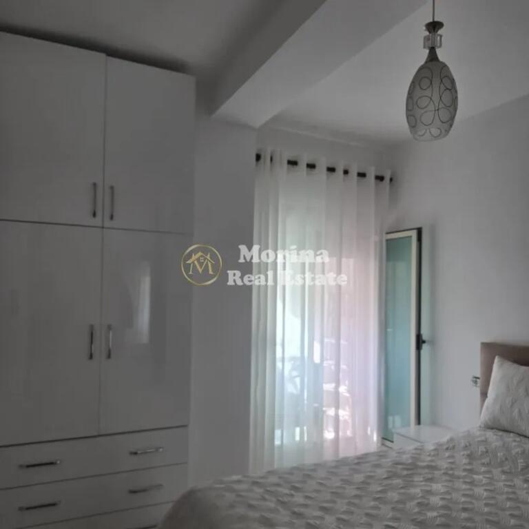 Qera, Apartament 1+1, Stacioni Trenit , 500 euro/muaj