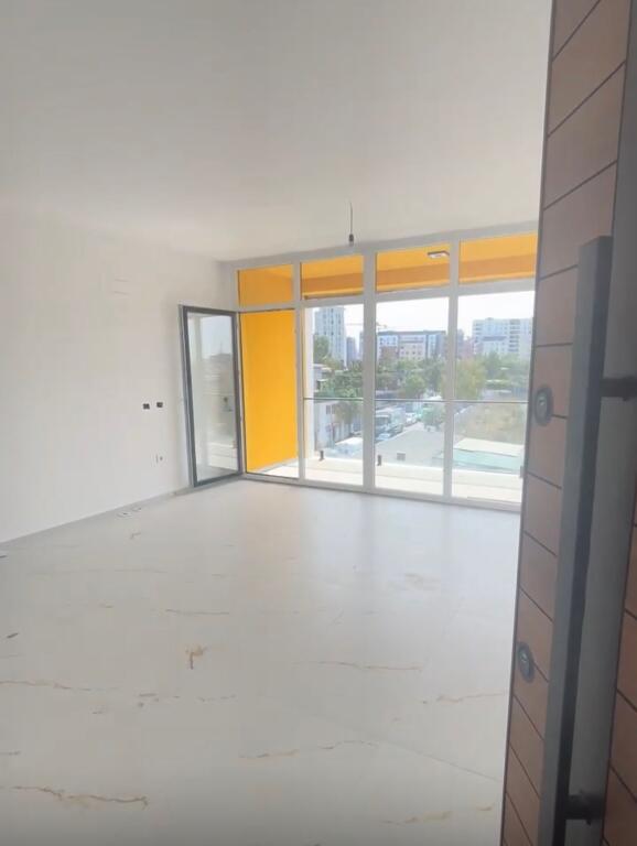 Apartament 2+1 shitje,Bulevardi Ri!