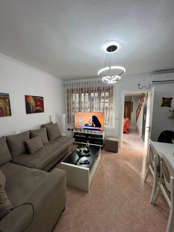 Villa in vendita vicino alla stazione ferroviaria