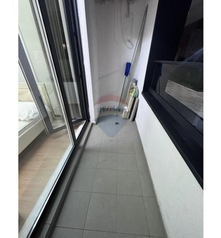 APARTAMENT 1+1  ME QIRA , TE KOMPLEKSI KONTAKT.