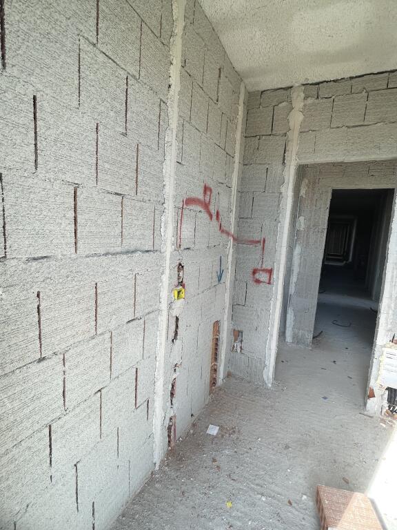 Shitet Super Apartament me Pamje Deti në Golem!