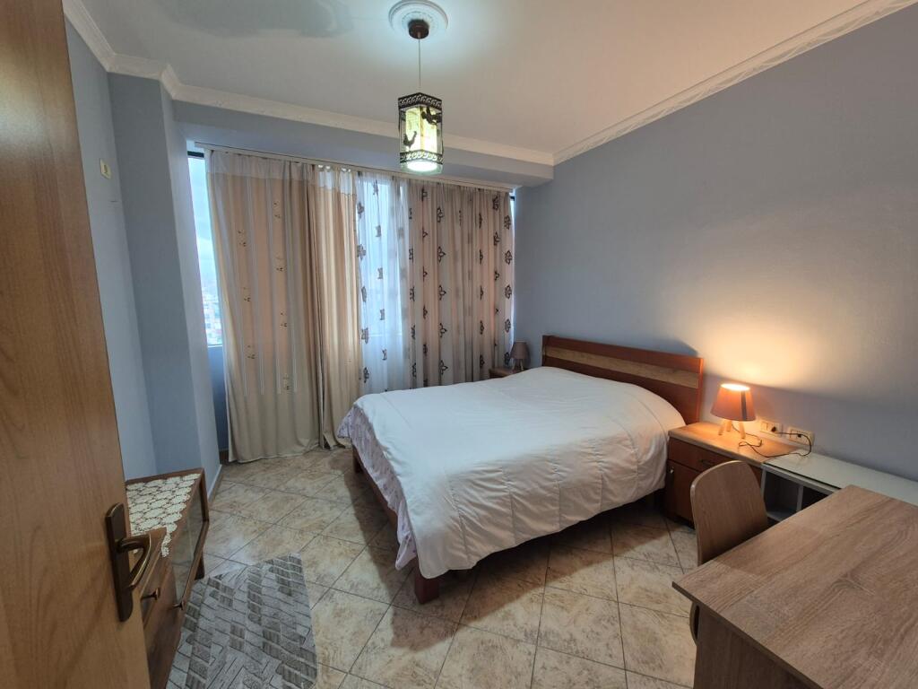 Jepet me qira apartament 2+1+2 tek 21 Djetori!

