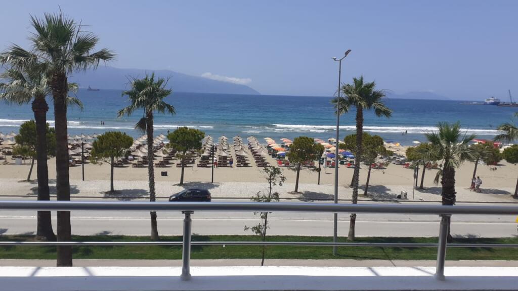 Jepet Apartament Me Qera , Ne Vlore