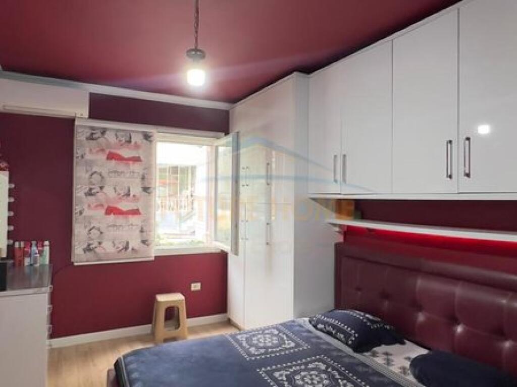 Shitet apartament 1+1 prane Fondacionit Eleonor