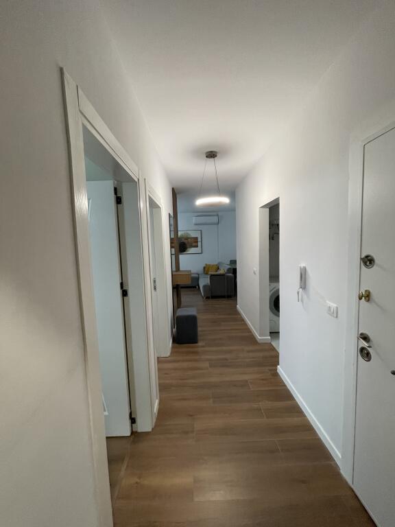 Jepet apartament me qera