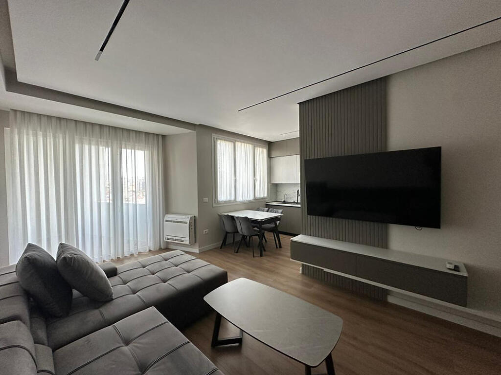 Apartament 2+1 me dy poste parkimi  per shitje tek River Residence /Astir