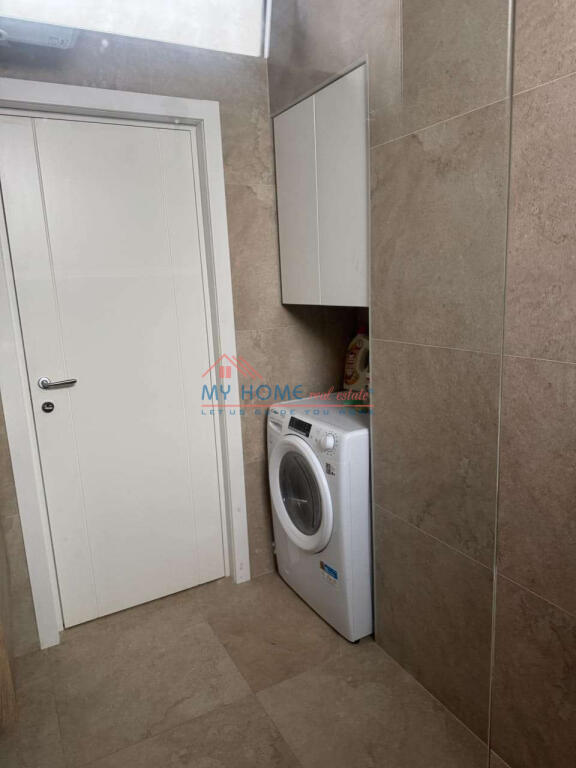 Appartamento 2+1 in affitto Centro Tirana