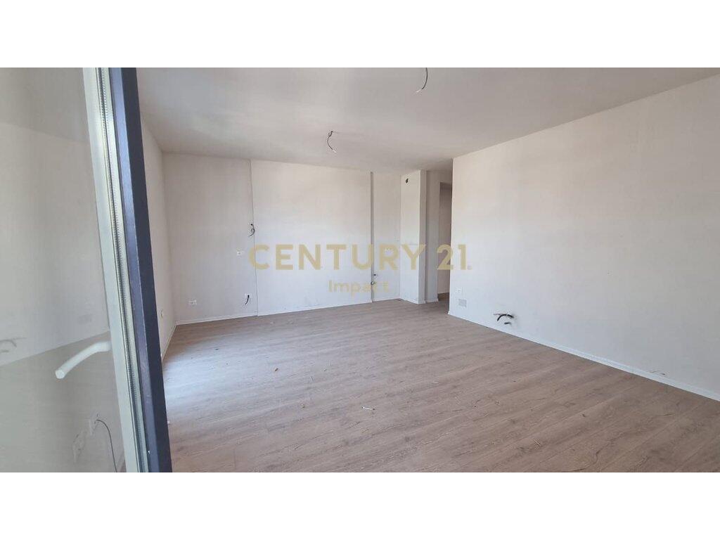 Apartament 1+1 Me Qira në Xhamlliku - 400€!