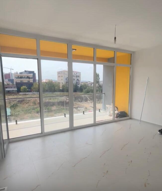 Apartament 2+1 shitje,Bulevardi Ri!