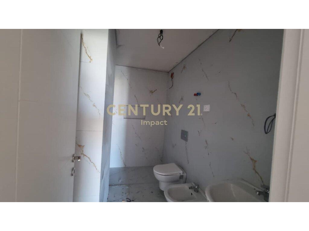 Apartament 1+1 Me Qira në Xhamlliku - 400€!