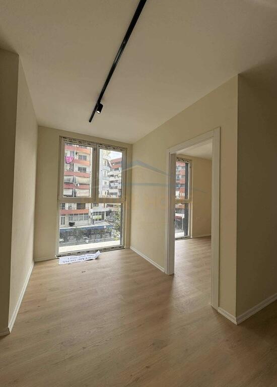 Qera , Apartament 2+1 Bulevardi Migjeni , Tirane