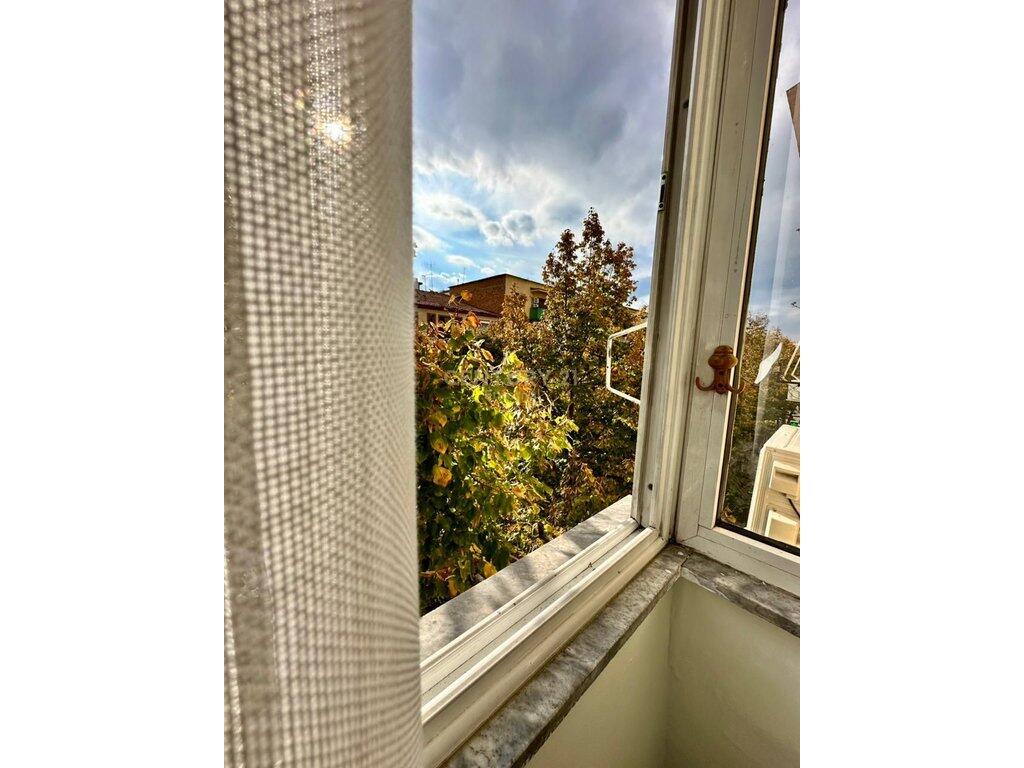 Apartament për qira 2+1 në Rrugën e Durrësit