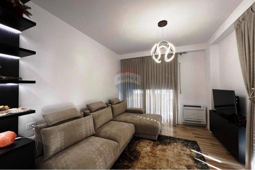 APPARTAMENTO 2+1+PARCHEGGIO IN AFFITTO RESIDENZA QUARTUM
