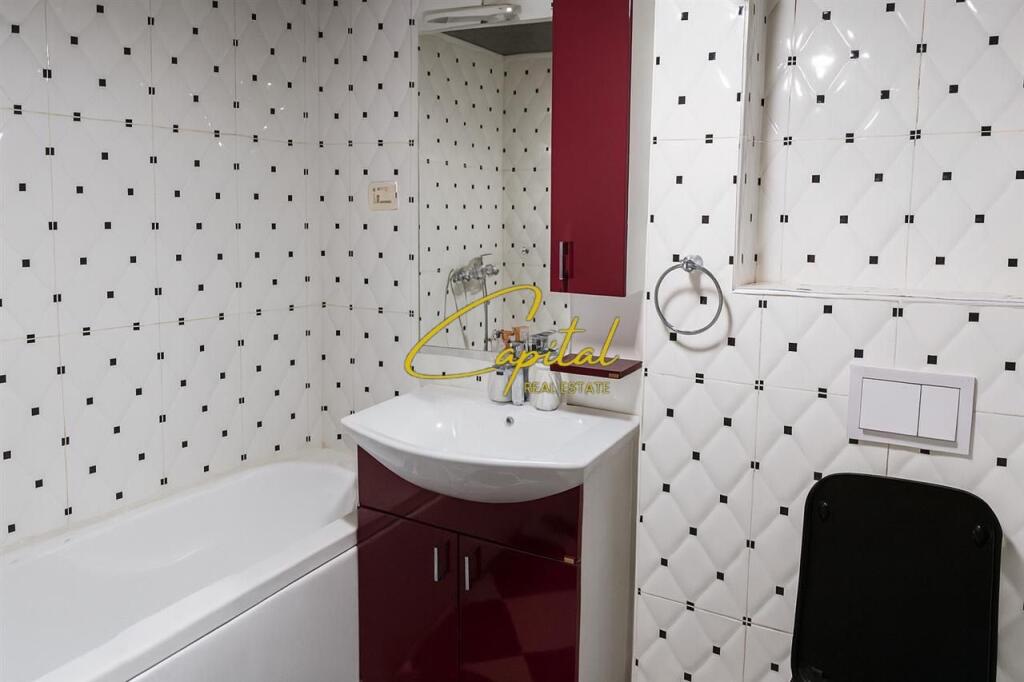 APARTAMENT ME QERA 2+1 QENDER 600 EURO
