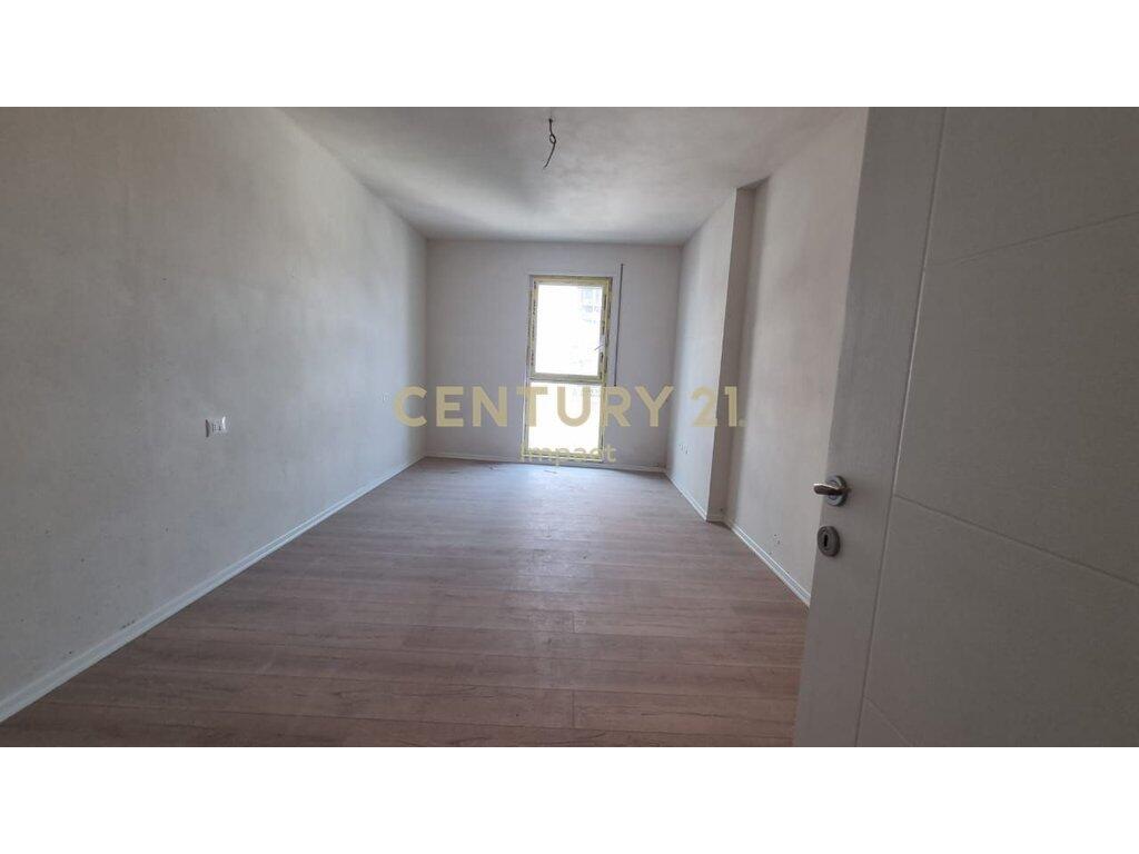Apartament 1+1 Me Qira në Xhamlliku - 400€!