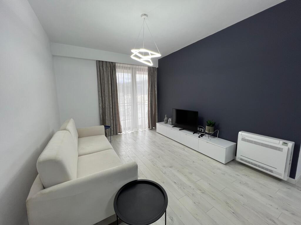 Apartament me pamje deti Per Qera Ne Vlore