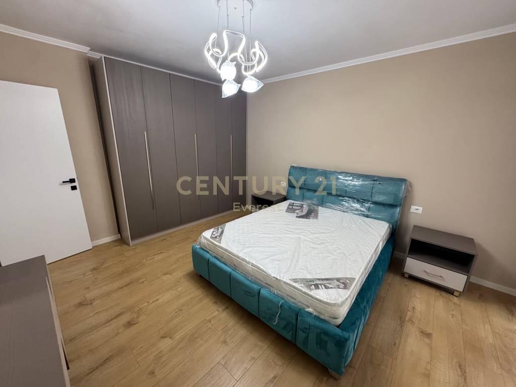 YZBERISHT, JAPIM ME QIRA APARTAMENT 2+1!!