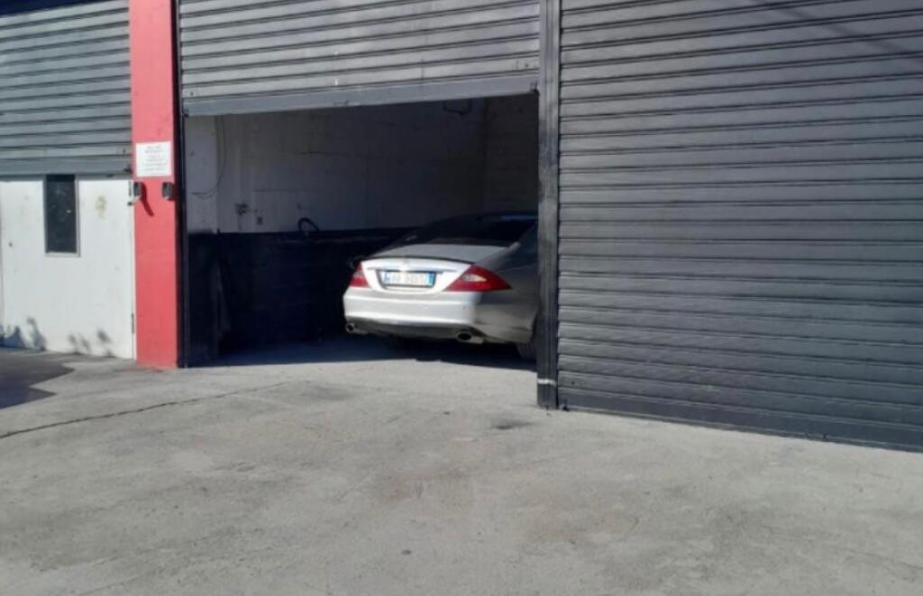 Servis me qera Autostrada Tirane-Durres