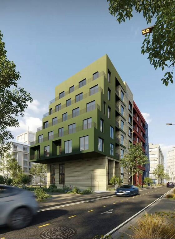 Shitet Super Apartament me Pamje Deti në Golem!