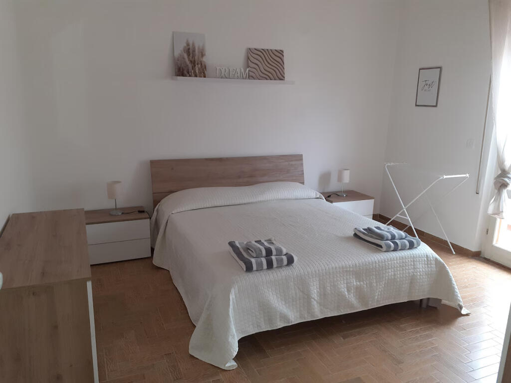 Apartament Me Qera 3+1 Ne Astir (ID B230179) Tirane