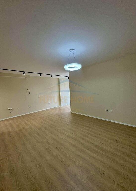 Qera , Apartament 2+1 Bulevardi Migjeni , Tirane