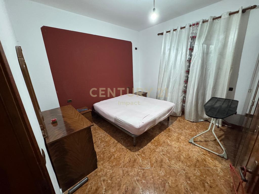Apartament 2+1 Me ambjent gatimi të veçuar për qira Tek Bulevardi i Ri Tiranë - 450€!