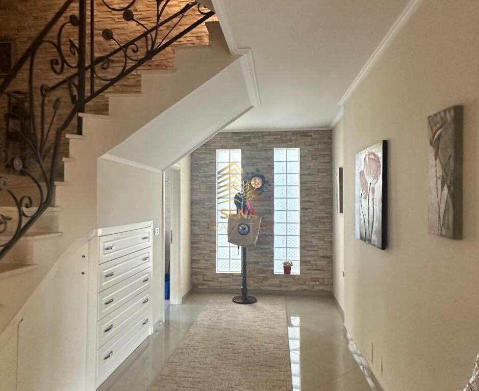 Affitto, Villa su 4 piani, Porcelan, 1500 Euro/mese