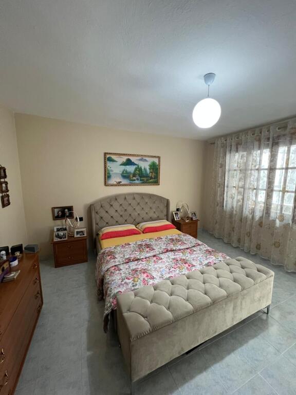 Villa in vendita vicino alla stazione ferroviaria