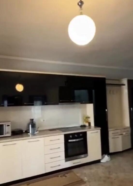APARTAMENT ME QERA 2+1 LAPRAKE 60.000 LEKE