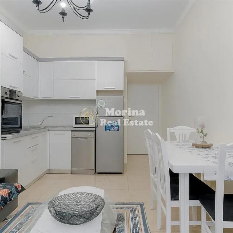 Qera, Apartament 2+1, Shallvaret, 600 euro/muaj