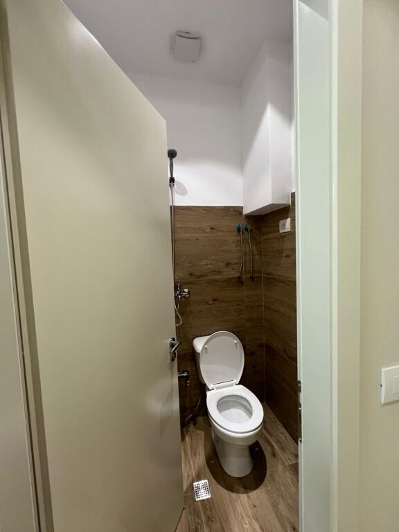 Jepet me qera ambient biznesi