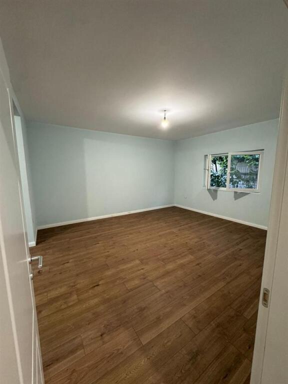 VILLA FOR RENT 3 FLOORS KOMBINAT 150 000 LEK