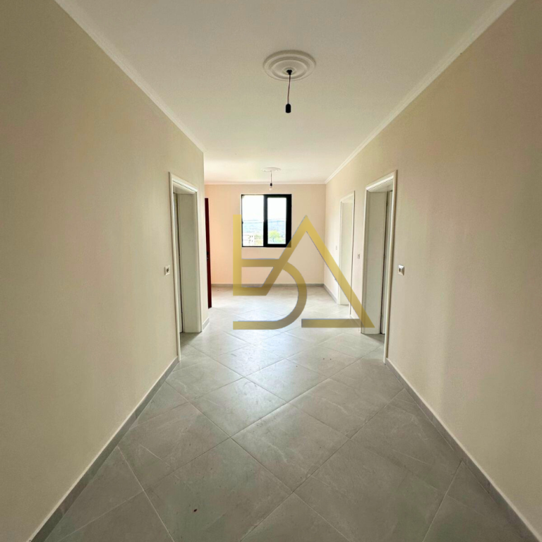 Super Okazion! – Shitet Vilë 2-Katëshe në Marqinet