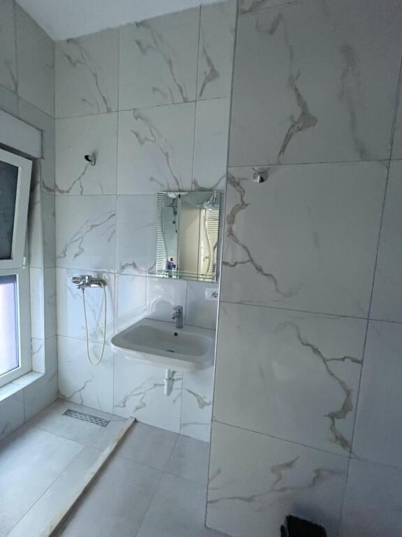 Apartament 1+1 Mangalem