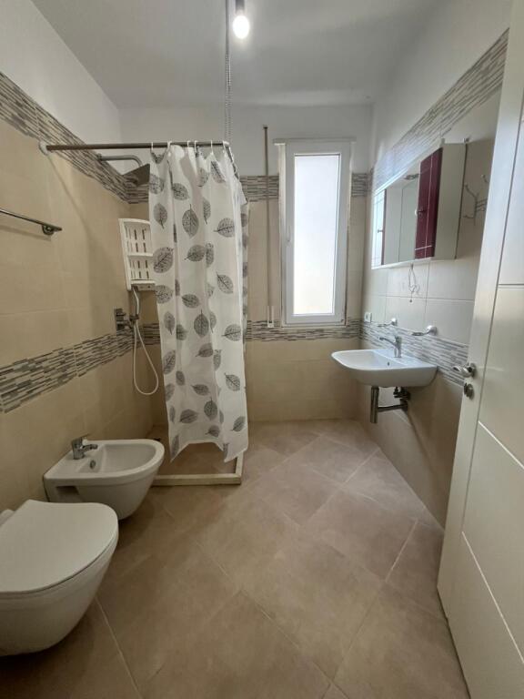 Qera, Apartament 2+1+2, Ish-Fusha e Aviacionit, Tirane