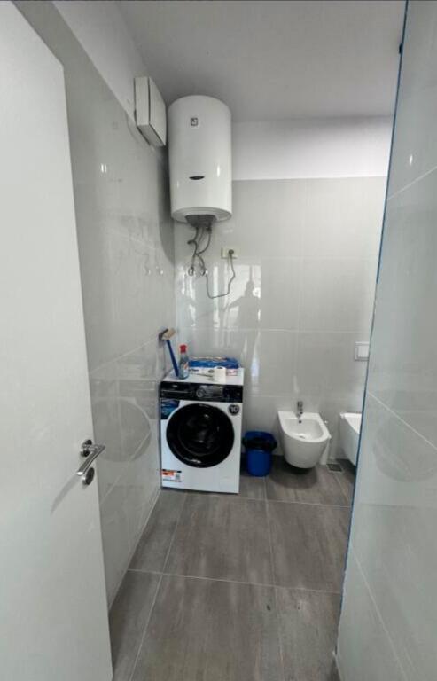 Apartament me qera 1+1 Mine Peza