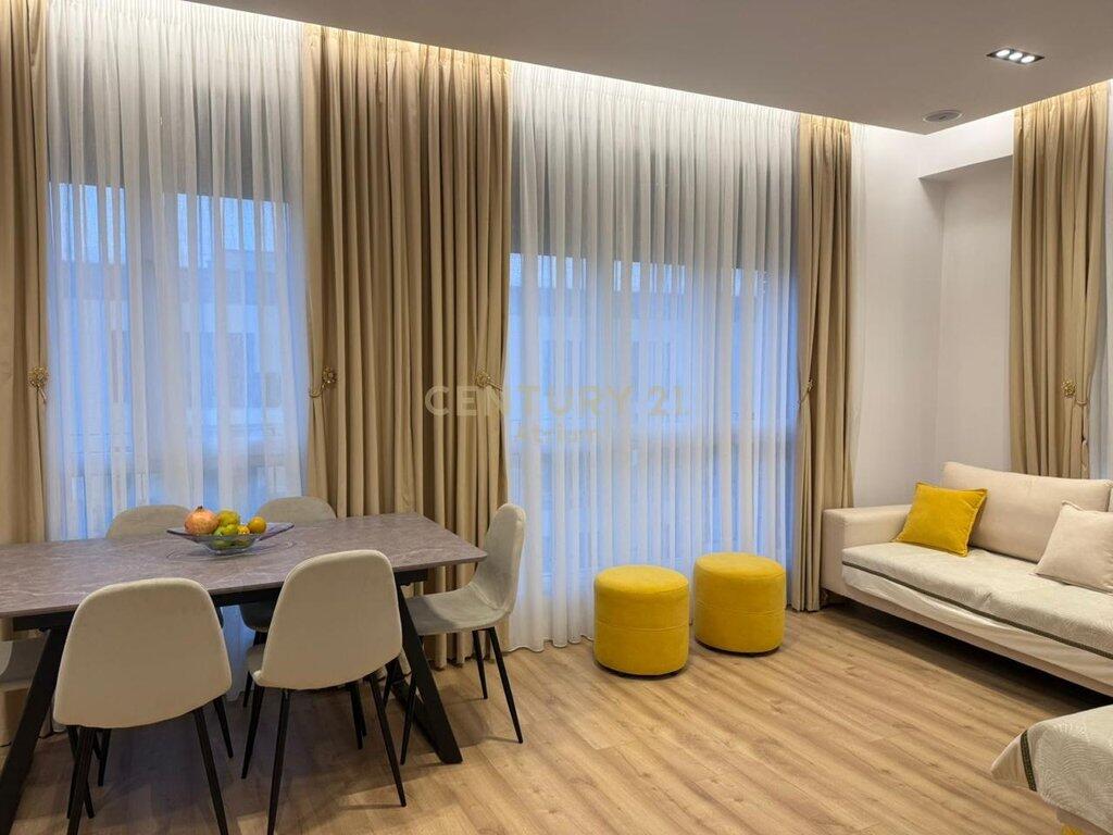 JEPET ME QIRA APARTAMENT 2+1+2+2 VERANDA+POST PARKIMI TEK GRAND PARK RESIDENCE ,ISH FUSHA AVIACIONIT!