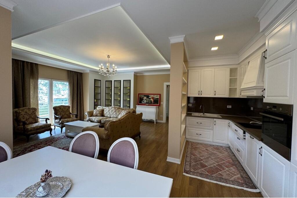 Apartment 2+1+2+ Parking Space Near the Dry Lake!