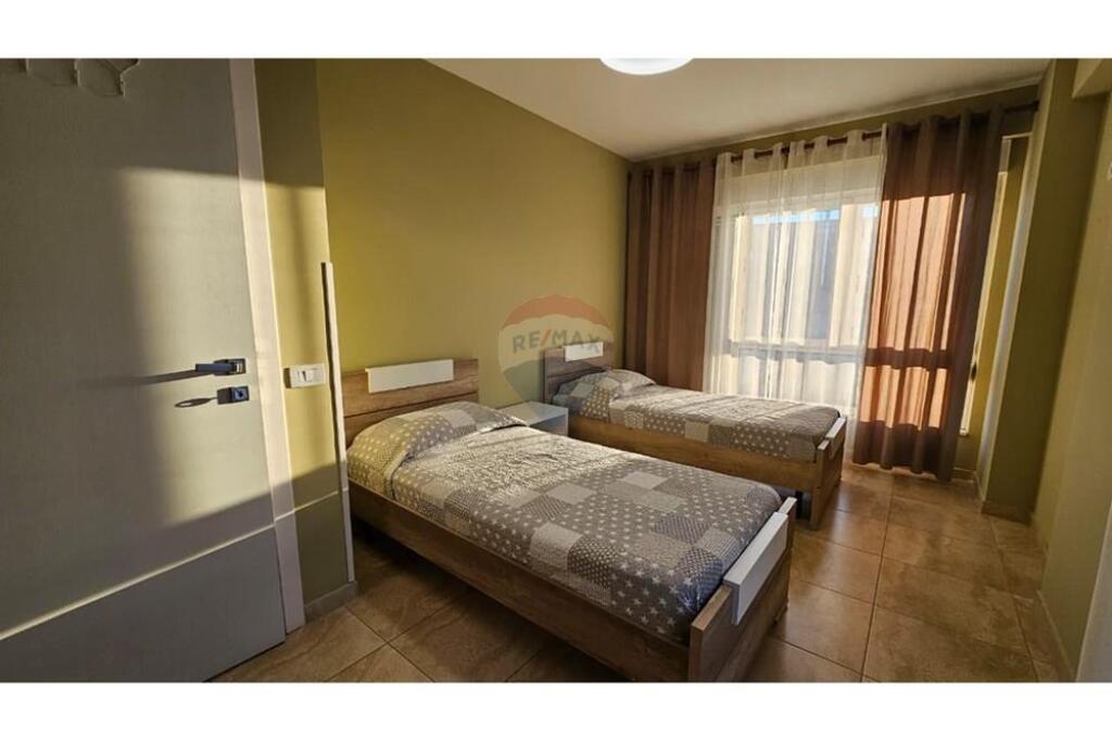Apartament 2+1 me qira, Kompleksi Kontakt