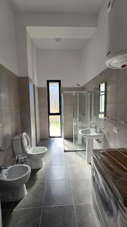 Apartament 1+1 plus postparkim, Liqeni i Thate