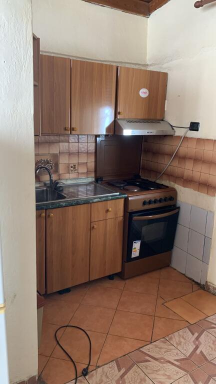 Jepet Me Qera Apartament 1+1+1 Ballkon