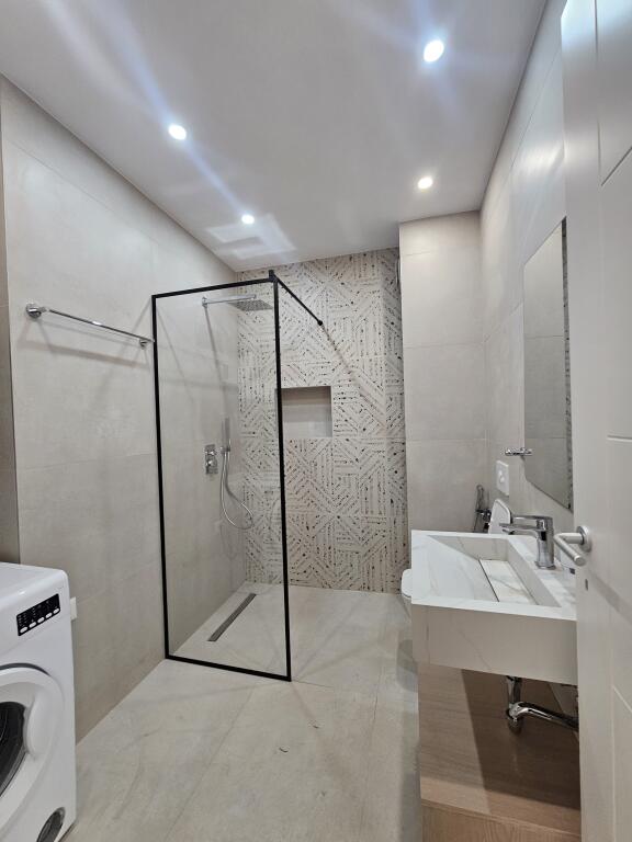 First time rental of 2+1 apartment 📍Kodra e Diellit  - Fl.2 - 800€ - Area 85m² - New building  || 100% Uninhabited, New✨