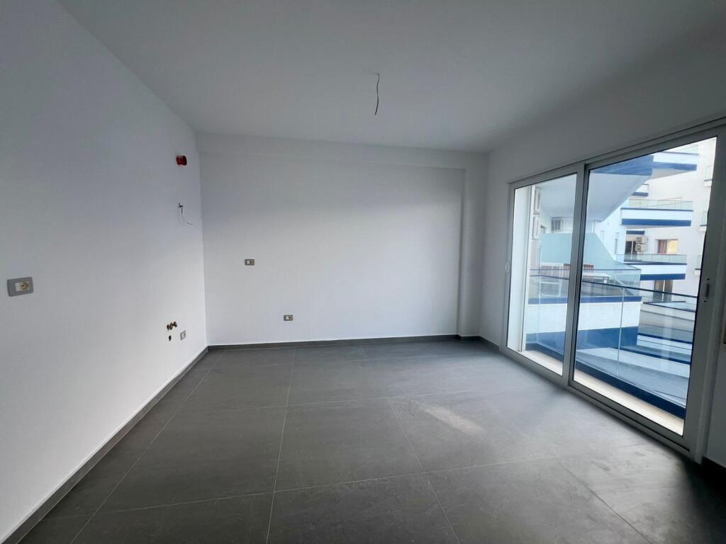 Appartamento Con Vista Mare In Vendita A Vlora