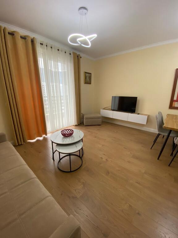 QERA, APARTAMENT 2+1, PORCELAN, TIRANE