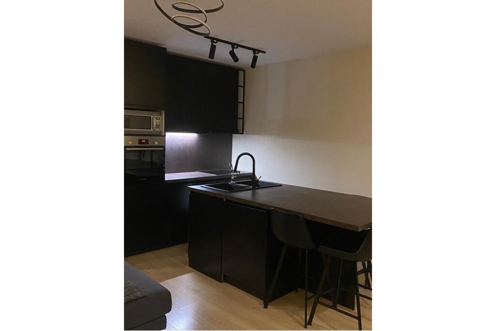 Apartament 2+1 me qira - Selite.