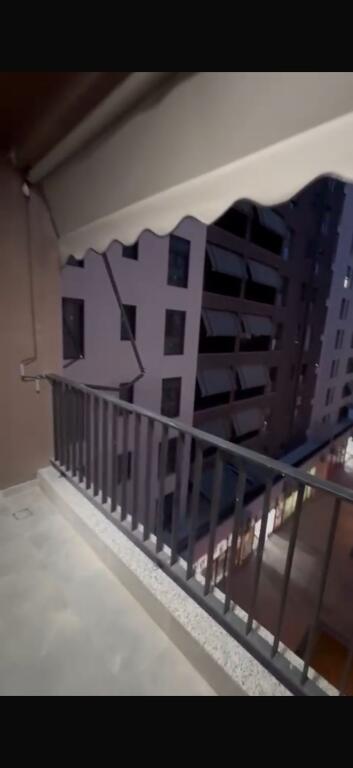 APARTAMENT ME QERA 2+1+2