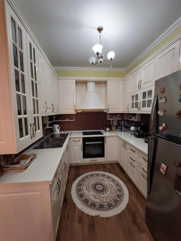 2+1 apartment for sale in Kinostudio