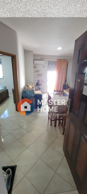 🏙️ Apartament 1+1 për Shitje – Zona e Ish-Kombinatit, Vlorë